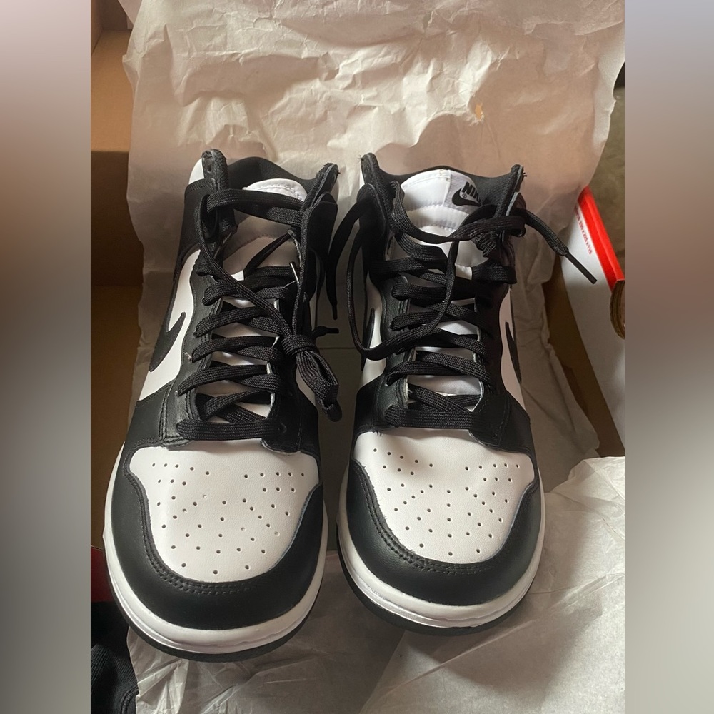 Nike high top panda dunks